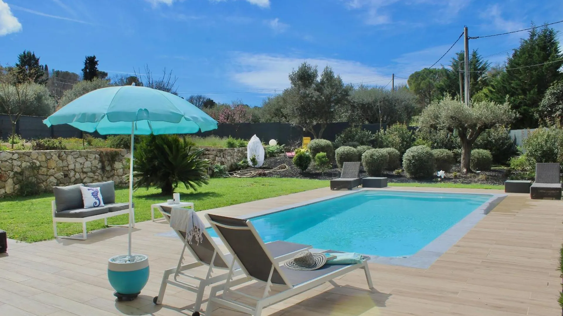 Villa L'Essence Du Sud Avec 4 Suites, Piscines Et Four A Pizza Opio